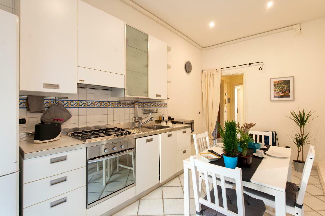 Bluenine Rome Apartment ภายนอก รูปภาพ